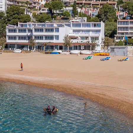 Golden Mar Menuda 4* טוסה דה מאר