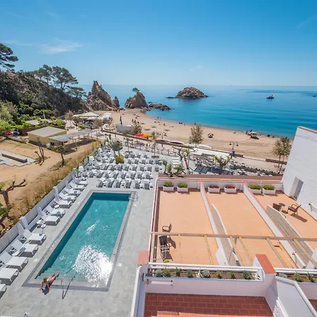 Golden Mar Menuda 4* טוסה דה מאר