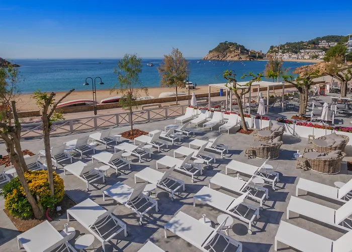 מלון Golden Mar Menuda 4*