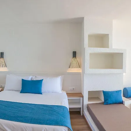 Golden Mar Menuda מלון 4*