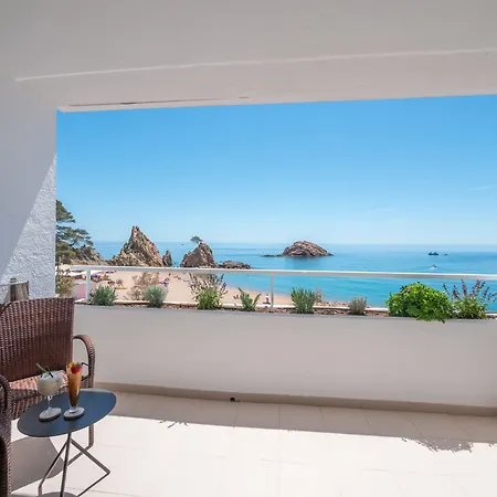 Golden Mar Menuda 4*