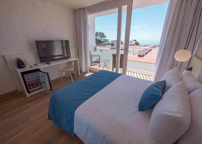 Ξενοδοχείο Golden Mar Menuda 4*