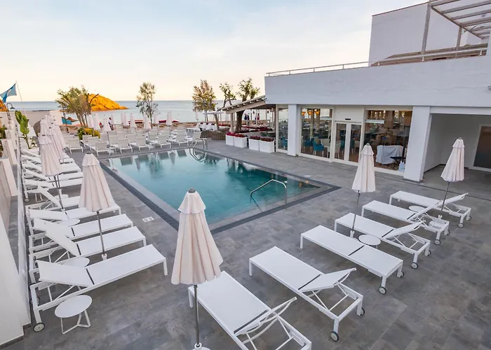 Ξενοδοχείο Golden Mar Menuda 4*