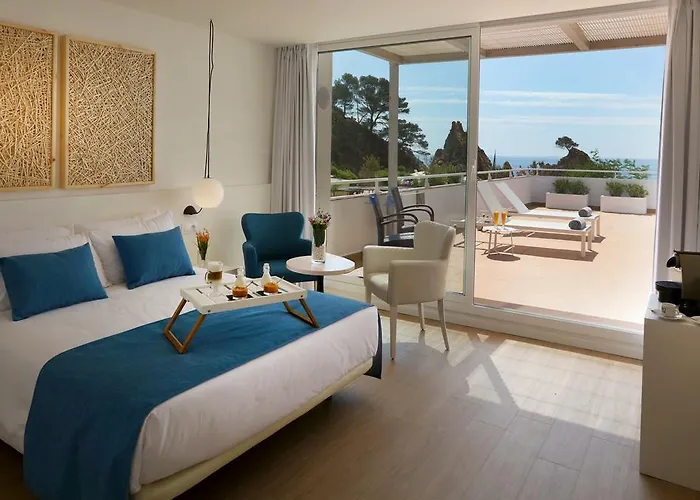 Ξενοδοχείο Golden Mar Menuda 4*
